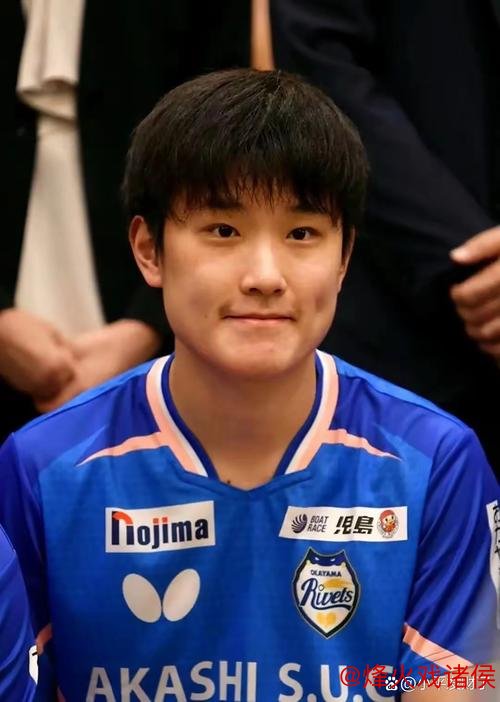 “球落地一刻,张本智和回头一瞥有何深意?王皓或可借鉴” “球落地一刻,张本智和回头一瞥有何深意?王皓或可借鉴”