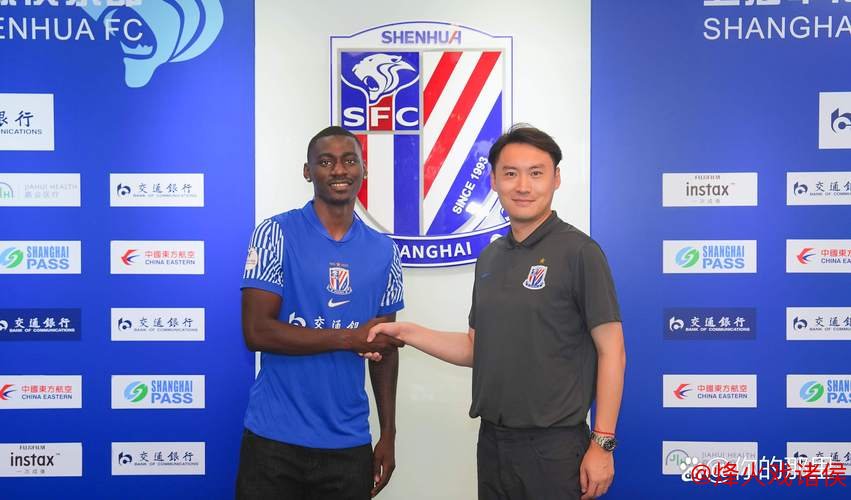 “申花续约斯卢茨基,京沪大战前传递出什么信息?” “申花续约斯卢茨基,京沪大战前传递出什么信息?”