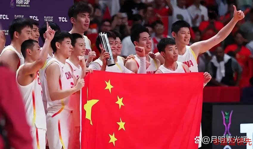 拼搏不止 继续向前 中国男篮点亮新起点